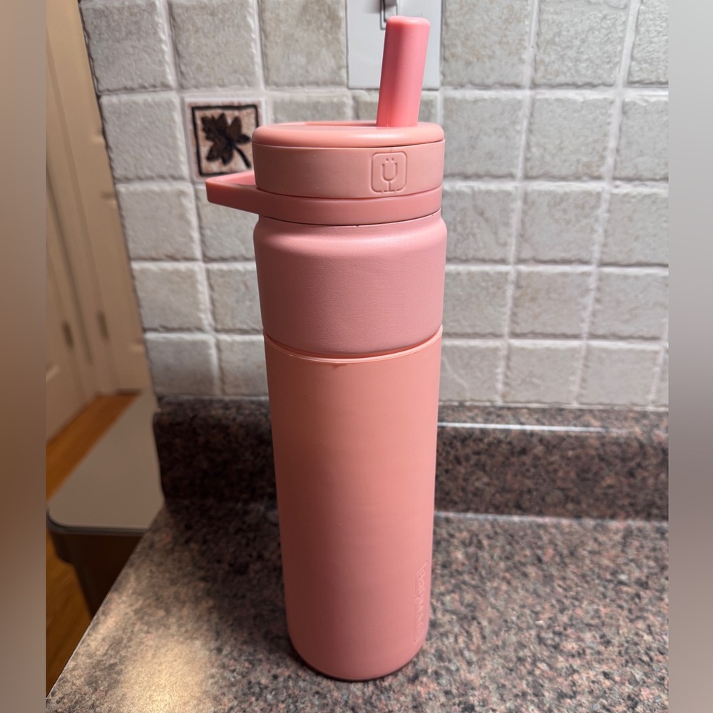 Brumate Rotera 25 oz Guava